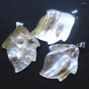 Anhänger Halsketten 1PC Natürliche Shell Anhänger Unregelmäßige Form Größe 56x45mm Perlmutt Für Frauen Halskette Herstellung Zubehör mit Silber