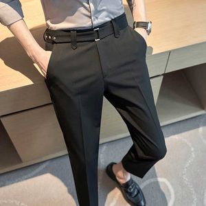 Mäns byxor Spring Solid Color Men's Casual Black Suit Pants Overdimensionerade modedesign Löst raka manbyxor 2023 Nya manliga byxor Z0306