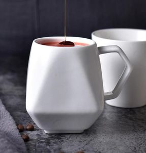 Muggar 1pc Creative Coffee Mug Pure White Ceramic Tem Milk Latte Drinking Cup unik oregelbunden design Porslin Giftmugs7367609