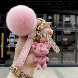 Luxury desiger Chainkey Creativity bear Car Keychains Charm Keyring Holder for Men Gift Fashion PU Leather Flower Grid Design Metal Key Chain Accessories good