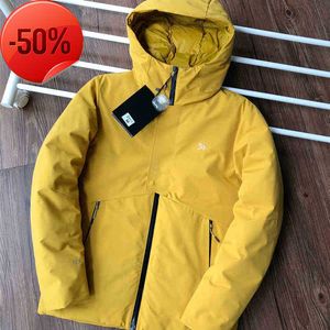 22s Arc New Bird Down Jacket Short Hooded Outdoor Sports Leisure Fashion Texpro Thickened for Men and Women3