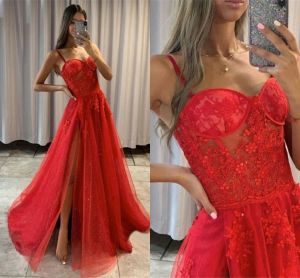 2023 Red Prom Dresses A Line Spaghetti Straps Lace Applique Illusion Bodice Side Slit Custom Made Ruched Evening Party Gowns vestidos Formal Occasion Wear Plus Size