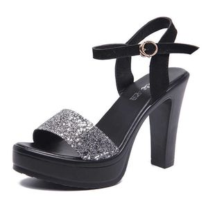 Sandalet Moda Bling Kadın Topuk Yaz Sandalet 2022 Kadın Ayakkabı Kama Topuk Kadın Sandalet Ayak Bileği Strap Platform Boyut 32 37 38 39 41 43 Z0306