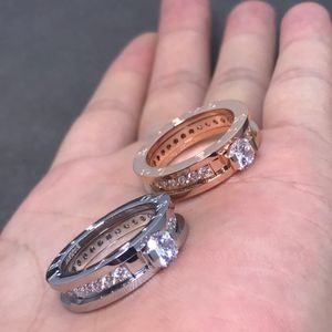 BUIGARI Двухполосное дизайнерское кольцо для женщин с бриллиантами и парой для мужчин Позолоченное 18-каратное высочайшее встречное качество, модный классический стиль, изысканный подарок 050