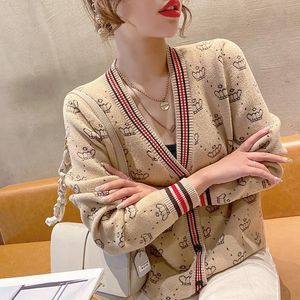 Damskie Krzyki Koreańskie kardigany modowe dla kobiet 2023 Chic Vneck Spring Jacket Button Knitwear Jersey Mjer 230308