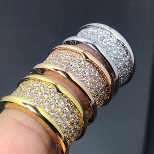 BUIGARI FIOREVER リングデザイナーリング女性用カップル男性用ダイヤモンドベビーブレスゴールドメッキ 18K 公式複製 T0P 品質絶妙なギフト 053