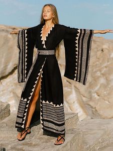 Kadın Mayo Plajı Kimono Kadınlar Yaz Süper Geniş Kollu Kendine Kesikli Saray Elbiseler Geometrik Baskılı Moda Masa Takımları Pareo