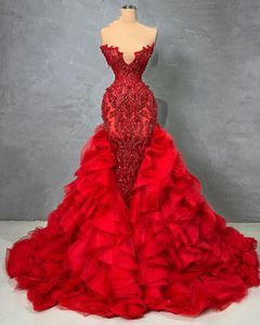 Czerwona syrena sukienki wieczorowe bez rękawów V Szyjka z koralikami Pearki cekiny długość podłogi Odłączona koronkowe fałdowanie Sukienki balowe sukienki plus wielkości sukienka imprezowa