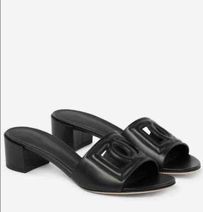 Pantofola sandalo da donna estivo di lusso Ciabatte in pelle ritagliata Millennials Scarpe infradito da spiaggia con tacco largo in vera pelle Made in Italy 35-42Box