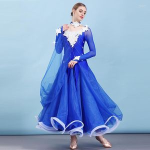 Scenkläder 2023 Standard kvinnlig balsaldansklänningar 6 färger Tävling Big Swing Dress for Women Waltz Tango Dancewear Dwy1384