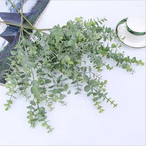 Decorative Flowers Artificial Silk Eucalyptus Tree Branch Leaves Simulation Plastic Green Leaf Plant Fake Plants Wedding Prop Home