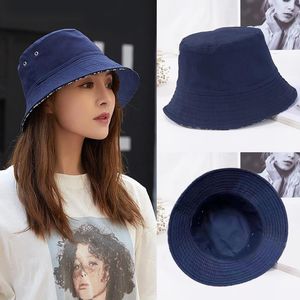 Wide Brim Hats Bucket Hats Fashion Summer Trend Navy Bule Reversible Bucket Hat Men's Women's Fisherman's Hat Cotton Bob Panama Beach Sun Hat YF0228 230309