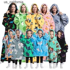 Family Matching Outfits Oversized Blanket Hoodie for Adults Dinosaur Shark Tiger Grey Pink Cute Kids Wearable Blankets Winter Clothes Fleece Family Set W0309