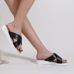 Slippers Women Flip Flop Summer Modern Sandals Round Toe Cross-Strap Flat Ladies Nude Large Size 2023 Casual Shoes