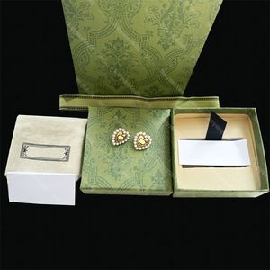 Vintage Love Stud örhängen Pearl Heart Shaped Earrings Gold Hoop Studs Earthrops with Box Set