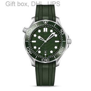 Titanium Watch AAAAA Ny modell Green Gd Men dyker Mens Ceramic Bezel Luxury Watch Watches Origina Automatisk mekanisk rörelse 300m Master Montre