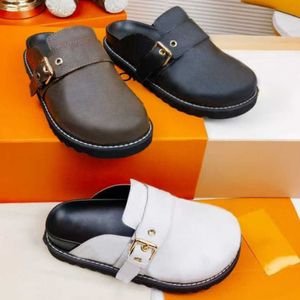 Mens Easy Slides Cosy Comfort Mules Women Luxury Leathers Flat Slippers Platform Sandal Fashion Summer Flowers Shoes 35-45 With Box NO436