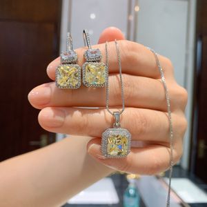 Värdefullt Lab Topaz Diamond Smyckesset 925 Sterling Silver Förlovningsringar Halsband För Kvinnor Bröllopslöfte present
