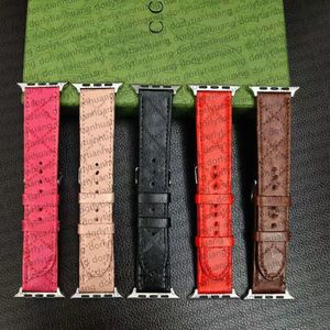 G Top Designer Smart Watch Straps Band per Apple Watch Series 5 8 7 6 9 3 4 SE Bands iWatch Bands 49 44 40 45 38 mm PU Leather Embossing Pattern Bracciale Bracciale da polso 2GG