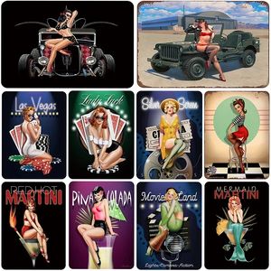 Hot Girl Vintage Signs Metal Tin Plate Målning Pin Up Girl Poster Wall Decoration For Bar Gym Home Garage 30x20cm W03