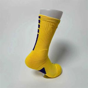 Ankle mens socks Letter Women High black Quality Cotton Breathable All-match classic and white Football basketball Sports Sock Wholesale 7GMY