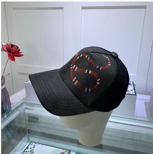 Tasarımcılar Erkek Beyzbol Şapkaları Markalar Kaplan Başı Şapkaları arı yılanı İşlemeli kemik Erkekler Kadınlar casquette Güneş Şapkası gorras Spor Örgü Kap