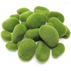 Flores decorativas 24pcs 6 Tamanho Faux Green Green Artificial Moss Rocks Cobertos Decoração Falsa para Jardins de Fadas Artesanato Floral