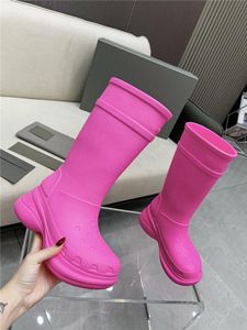 Balencaigai High Designer Luxury Pink Rubber Rain Rainbootsブーツブーツオリジナル