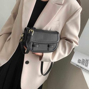 Flap -väskor för kvinnor crossbody purses vårtrend designer mode trend små läder kvinnliga handväskor och plånböcker