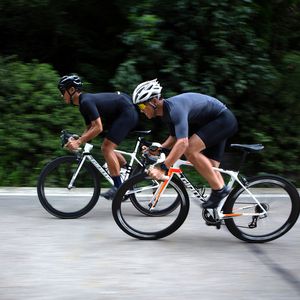 Велосипедные рубашки топы Spexcel Обновление высокого качества с коротким рукавом Cycling Jerseys Pro Team 3.0 Race Fit Cut с последним плавным процессом Road Mtb 230309