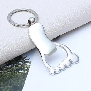 Alloy Bigfoot Bottle Openers Key Chain Little Feet Keychains Bag Pendant Wedding Favors Baby Shower Party Gift Key Ring 0309