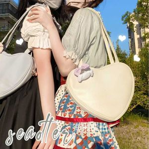 Axelväskor söta söta hjärta för kvinnor japansk preppy stil jk lolita kawaii kvinnlig godis färg handväskor påse 2023 230309