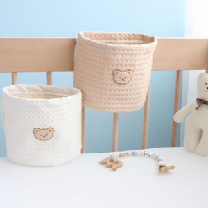 Sängkläder sätter mjuk baby crib arrangör förvaringspåsar gåva till föräldrar barn bomullsbarn sängen hängande väska stor kapacitet 230309