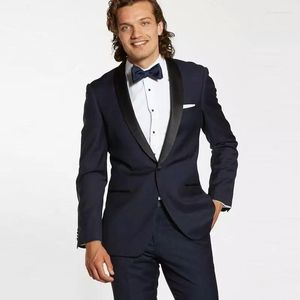 Męskie garnitury moda ciemnoniebieska męska męska mączka ślubna groom Tuxedos Man Blazer Black Shawl Lapel Slim Fit Terno Masculino 2piece