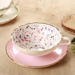 Tazze Piattini Stile foglia di loto Set di tazze e piattini da caffè in ceramica fatti a mano classici Bone China con regalo per gli amici TC236