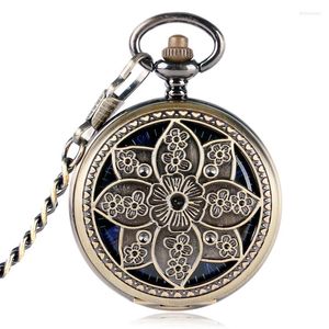 Pocket Watches Vintage Mechanical Hand-Wind Watch Flower Hollow Lotus Designer Bronze Blue Numbers Skeleton med Chain Pendant Gift