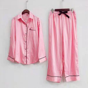Pijamas de manga longa para mulheres de dormir para mulheres para mulheres listradas de seda de cetim listrada conjunto de roupas de dormir estilo moda de moda lounge lounge vestir roupas de inverno 230309