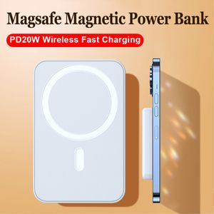 Fanceli di alimentazione magnetica da 10000MAH MINI CAMBIALE PORTATIVA PD20W PACCHIA PACCHIA DI BATTERE ESTERNO VACIPA PER iPhone 12 13