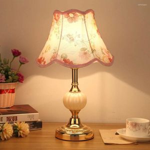 Tischlampen, europäische einfache Glaslampe, modisches warmes Licht, nordisches Schlafzimmer, Nachttisch, amerikanisches modernes Retro