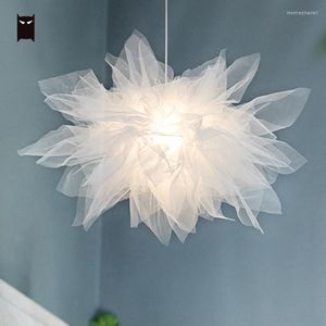 Pendant Lamps White Fabric Cloth Flower Light Fixture Nordic Hanging Ceiling Lamp Girl Bedroom Nail Shop Beauty Salon Clothing Store