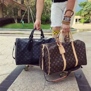 2021 erkekler silindir çanta kadın seyahat çantaları el bagajı lüks tasarımcı seyahat çantası Louise Kadınlar Viuton erkekler pu deri çantalar büyük çapraz vücut çanta tote 55cm