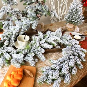 Dekoratif çiçekler Noel dekorasyonları rattan yapay bitki çam kozalağı çelenk ev şömine kapı duvar pencere dekor navidad masa