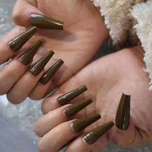 False Nails Extra Long Professional Nail Tips Fake Deep Green Beautiful Coffin Shape For Party