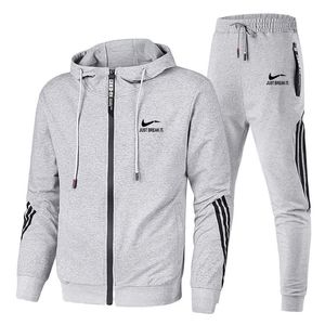 Diseñadores de ropa 2022 Marca de invierno Chándales Chándal de otoño para hombres Jersey joggers Hip Hop Estilo Fitness Marca Conjuntos Chaqueta deportiva con capucha