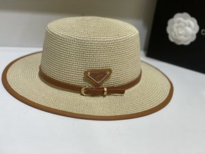 Cappello di paglia di design da donna piatto Protezione solare da spiaggia estiva Visiera parasole triangolare da uomo e da donna di alta qualità
