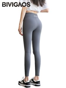 Kvinnors leggings bivigaos bakre bokstäver tryck färghaj byxor leggings kvinnors höst hög midja sport fitness leggings casual smala leggings 230310