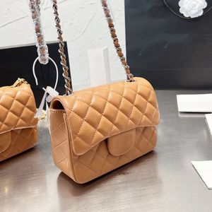 Kadın klasik c mini flep kapitone kuzu derisi çantaları gerçek deri shw/ghw crossbody omuz kozmetik kasa dış mekan sakoche messenger lüks tasarımcı el çantaları 17cm