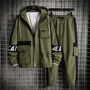 Mens Tracksuits Harajuku Style Tracksuit 2 Piece Set Long Sleeve Hoodie Jacket and Sweatpants Jogging Suit Lightweight Clothes Autumn 230310