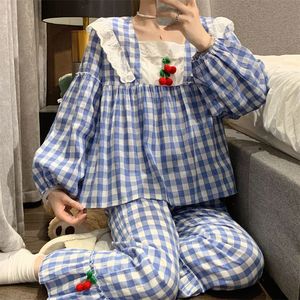 Kvinnors sömnkläder Plaid Pyjamas Set Cute Sleepwear For Women Soft Pyjama Women's Fashion Fullärmad Princess Lace Homewear Plus Size 230310