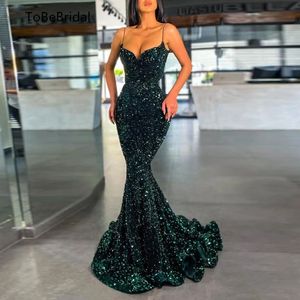 파티 드레스 Tobebrida Dark Green Prom Dreess Long Mermaid Evening Gowns 스파게티 스트랩 반짝이는 스팽글 벨벳 웨딩 게스트 드레스 230310